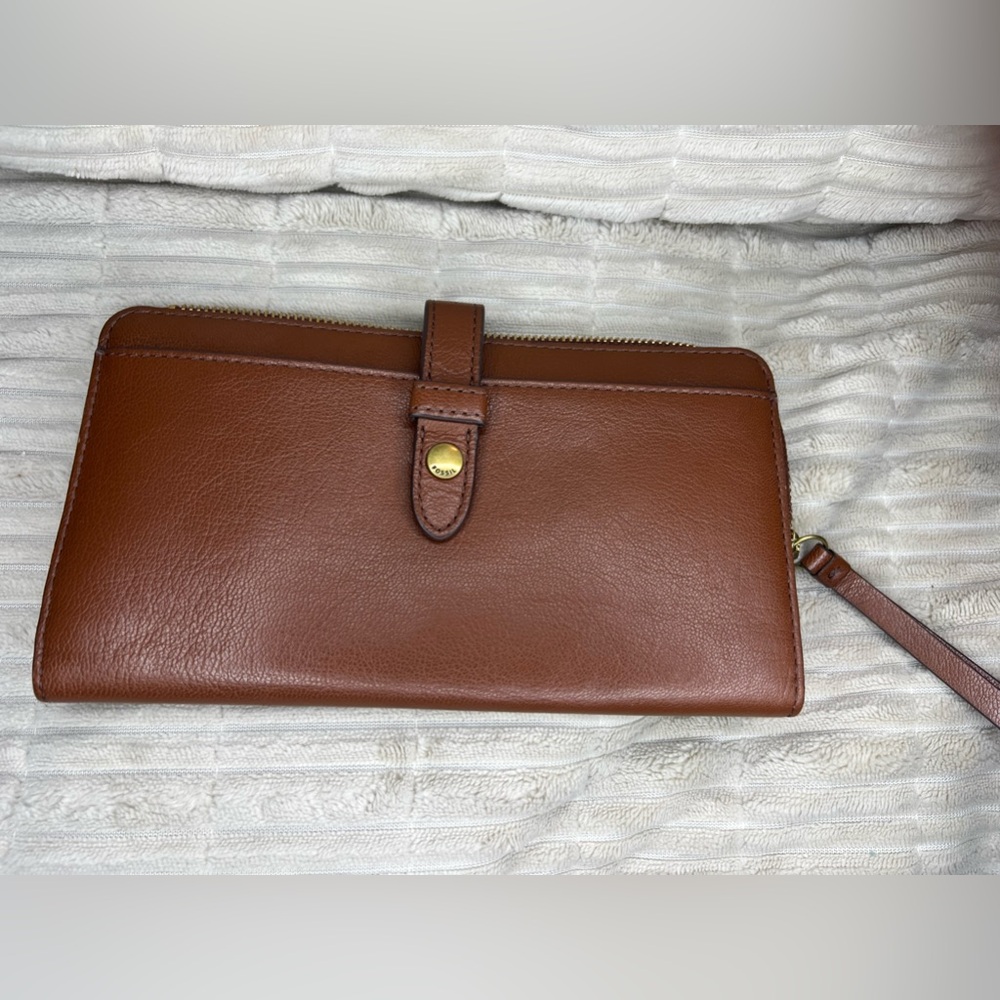 Fossil Wallet